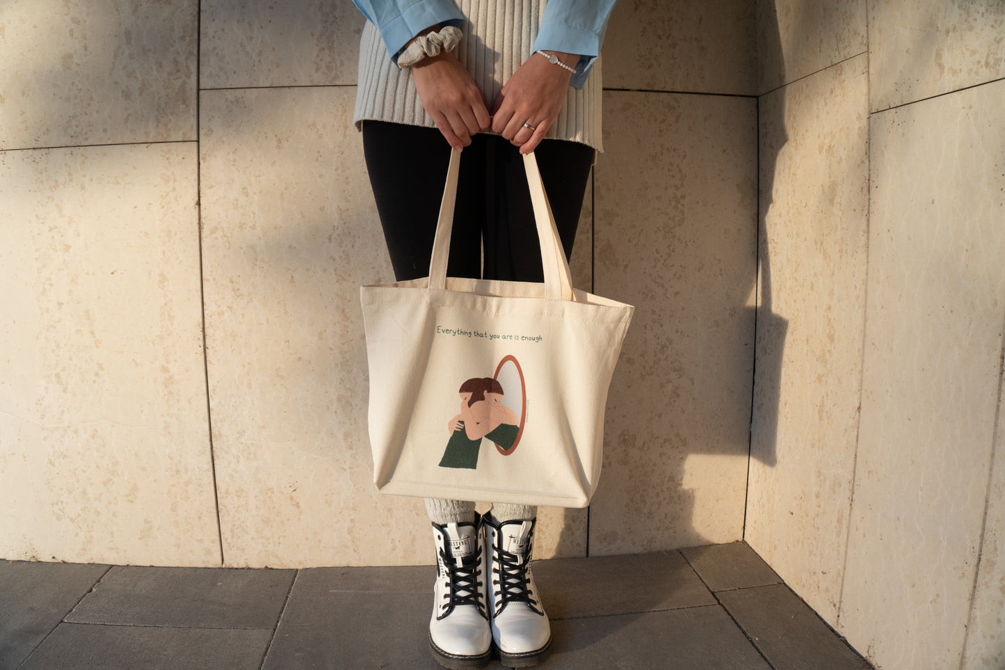 Drawsy Minimal Tote bag