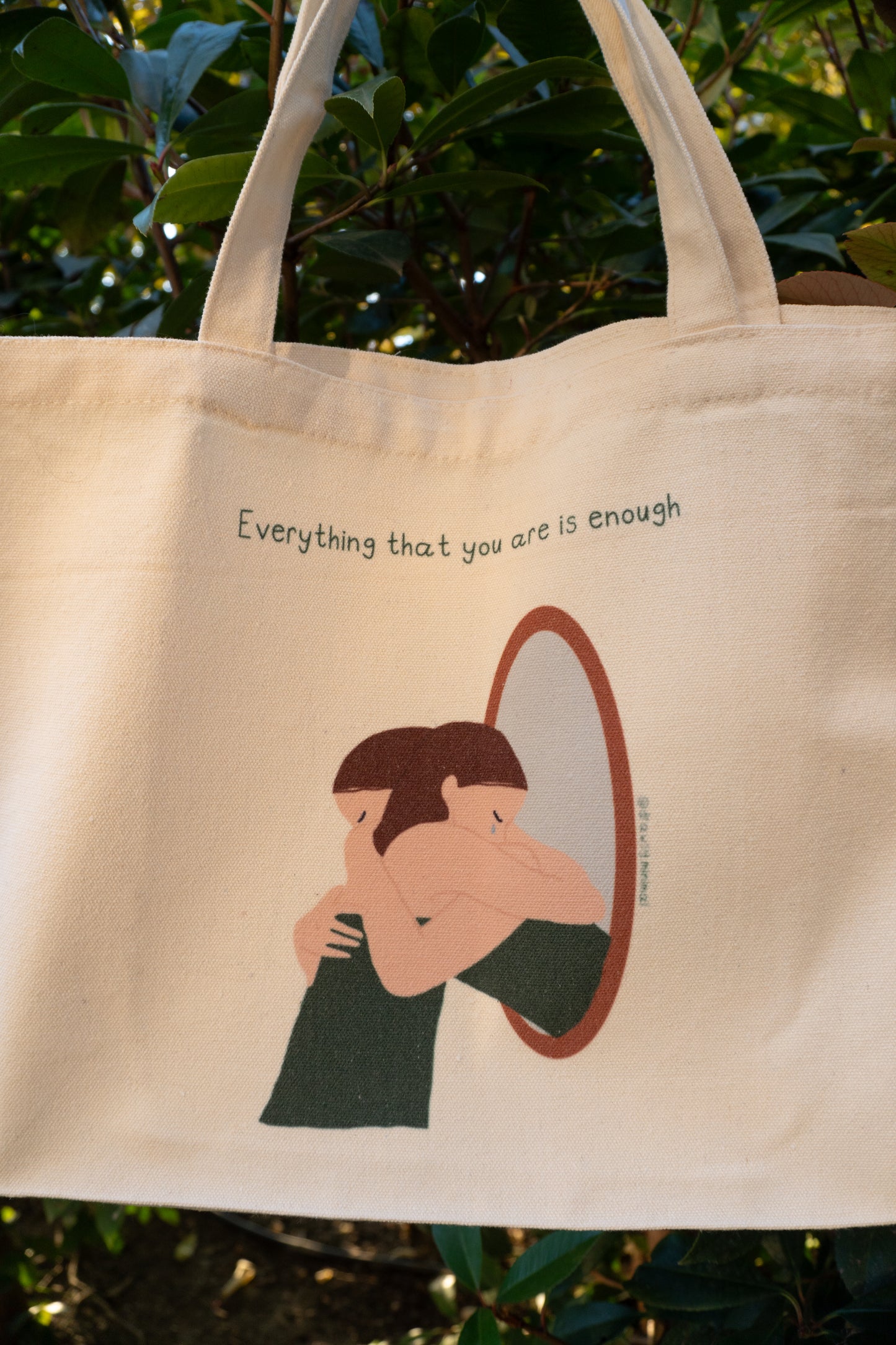 Drawsy Minimal Tote bag